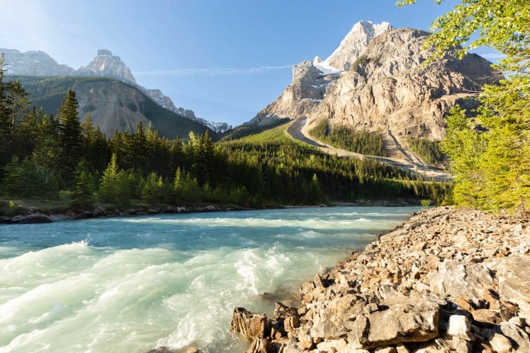 West Canada BC Yoho National Park Kicking Horse River en berglandschap