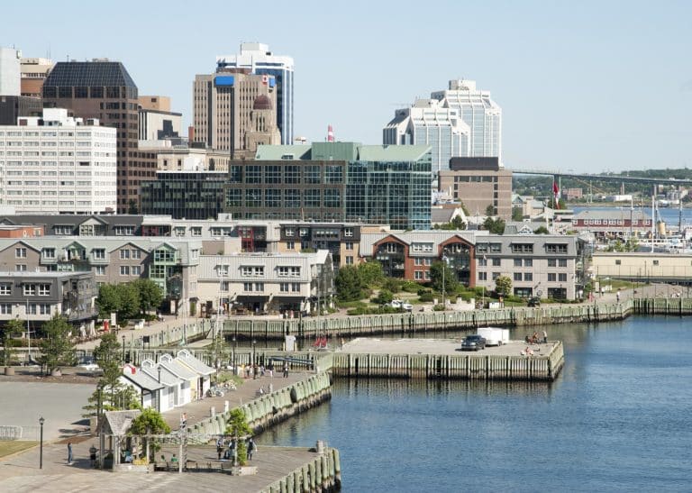 Atlantisch Canada NS Halifax waterfront en skyline