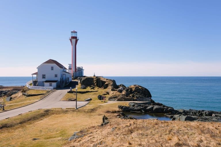Atlantisch Canada NS Yarmouth Cape Forchu vuurtoren aan de kust