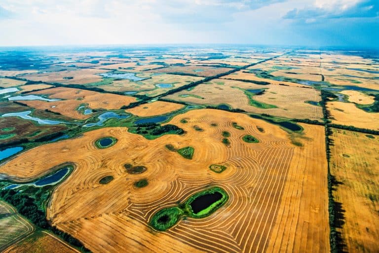 Centraal Canada SK Yorkton luchtfoto van landbouwvelden en meren