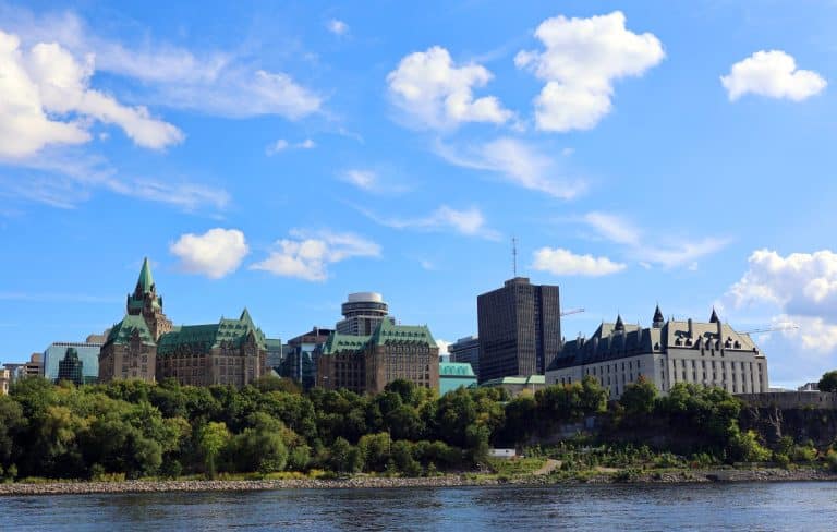 Oost Canada ON Ottawa Parliament Hill en Fairmont Chateau Laurier