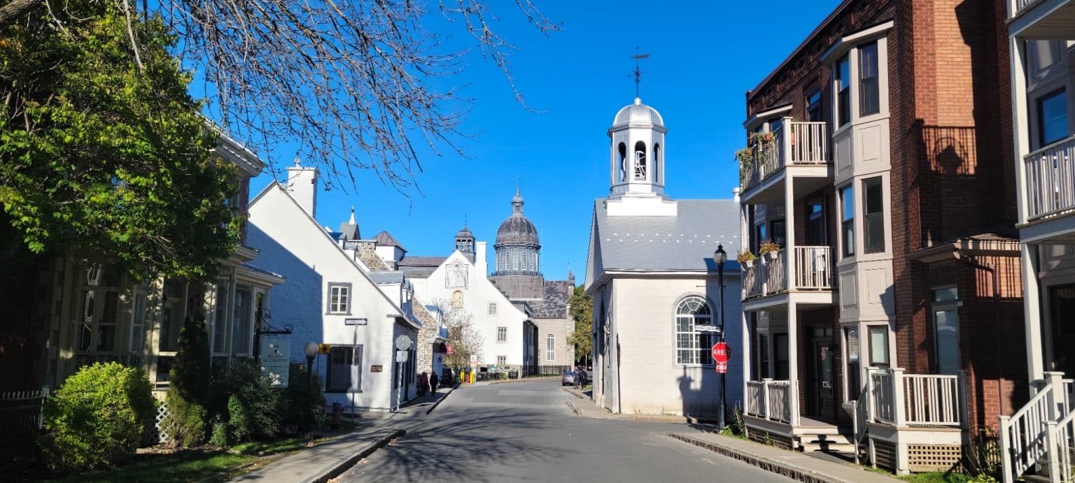 Oost Canada QC Trois-Rivières oude straat met historische gebouwen