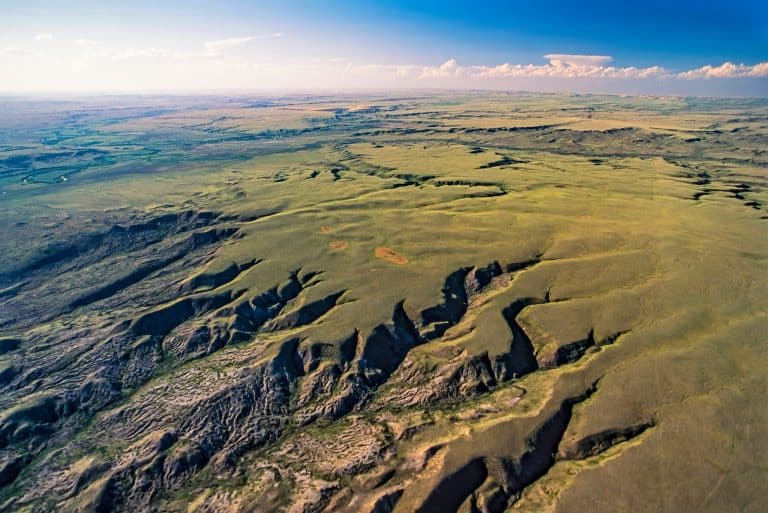 West Canada SK Grasslands National Park luchtfoto van canyons en prairie