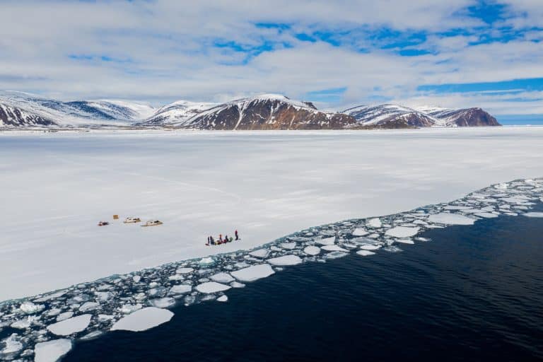 Yukon Noord Canada NU Sirmilik National Park bevroren zee met ijsplaten